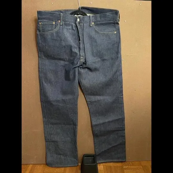 VINTAGE 90s LEVIS STRAIGHT DENIM JEANS SALVEDGE DEADSTOCK INDIGO 40 X 32 NWOT
